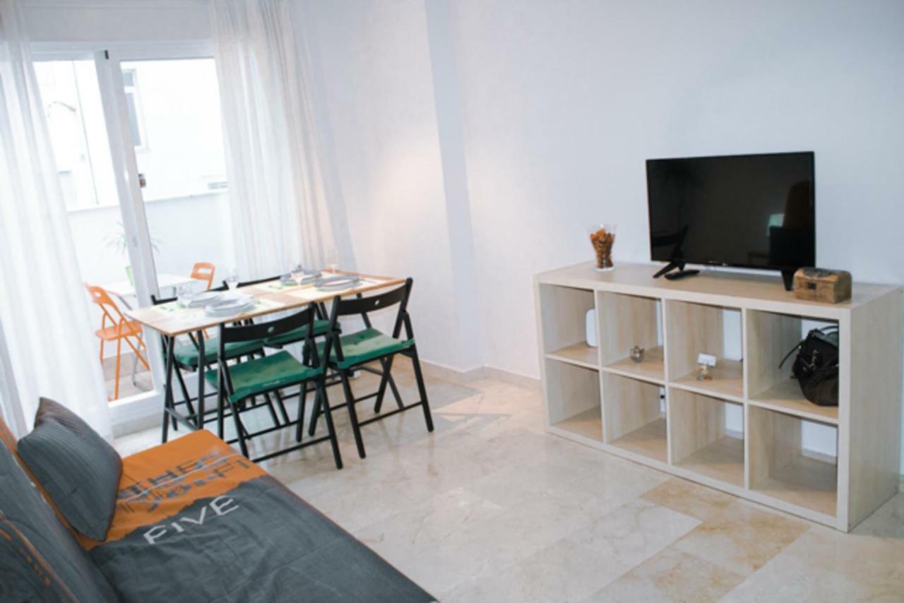 Apartamento Juan De Herrera Malaga Luaran gambar